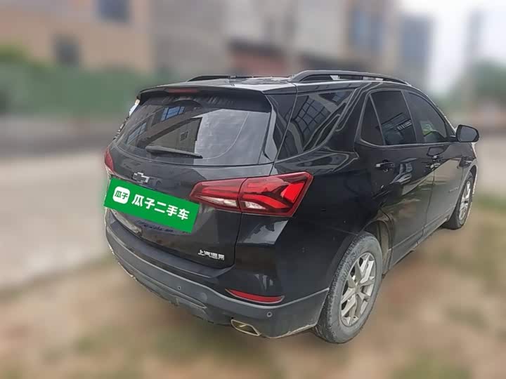 Фото 5 - Chevrolet Equinox