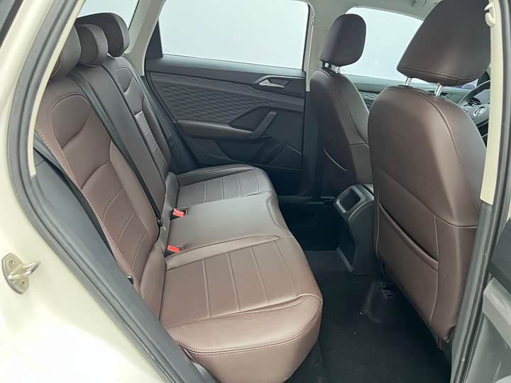 Volkswagen Tharu 2021 2021款 280TSI 两驱风尚版
