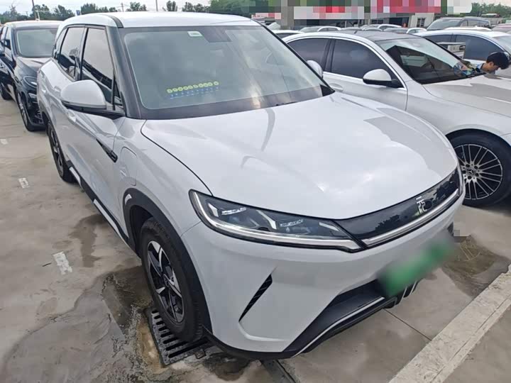 Фото 4 - BYD Yuan Up