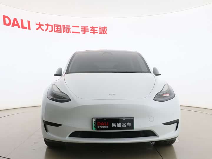 Photo 2 - Tesla Model Y