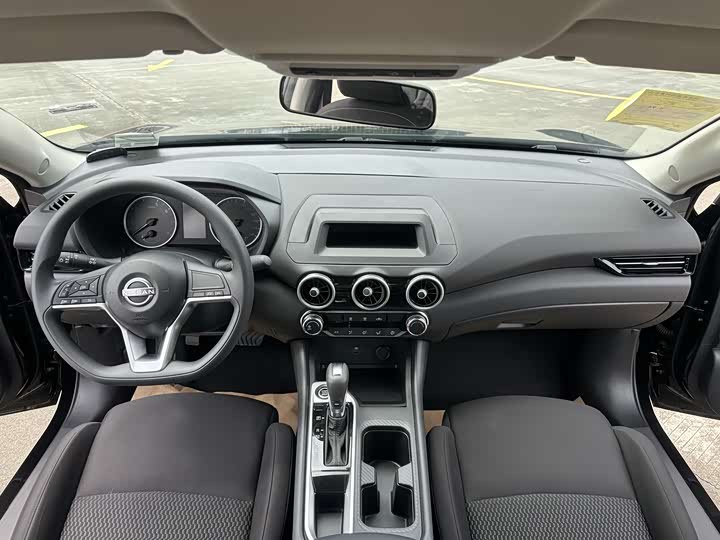 Nissan Sylphy 2026 2026款 1.6L CVT省心版