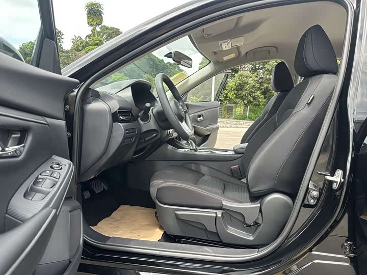 Nissan Sylphy 2026 2026款 1.6L CVT省心版