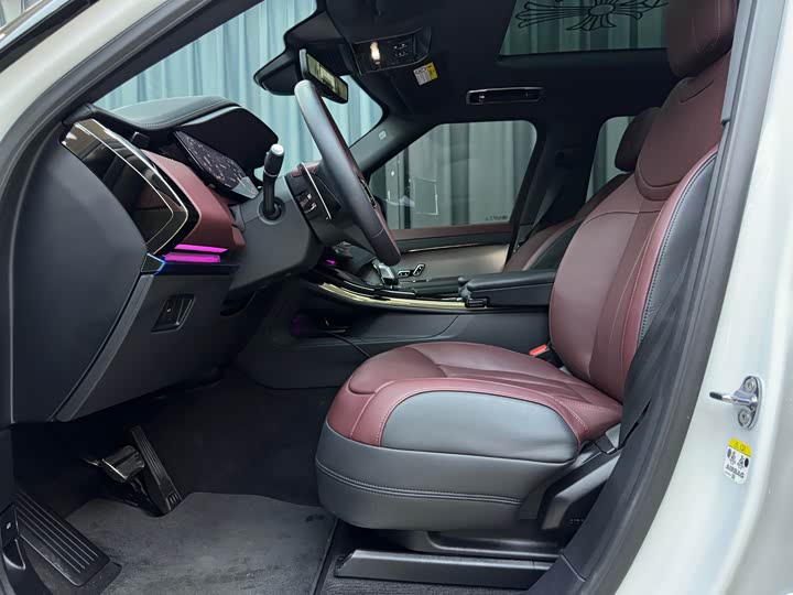 Photo 4 - Land Rover Range Rover Sport