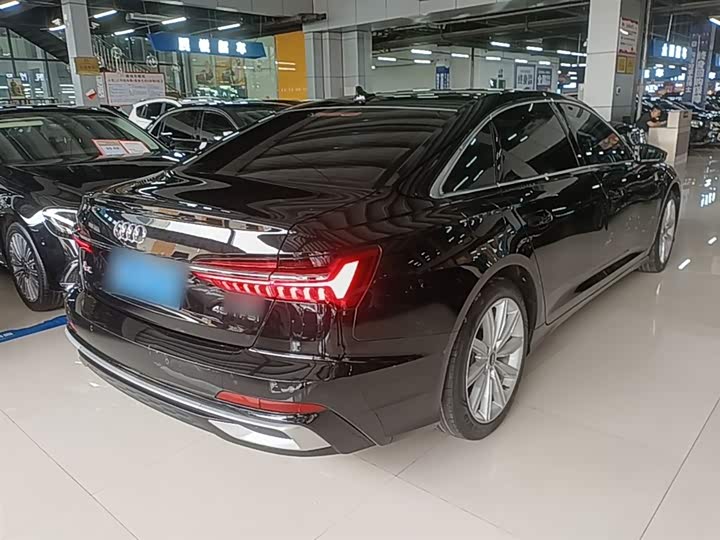 Zdjęcie 7 - Audi A6L