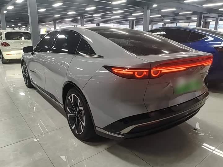 Фото 5 - Mazda EZ-6
