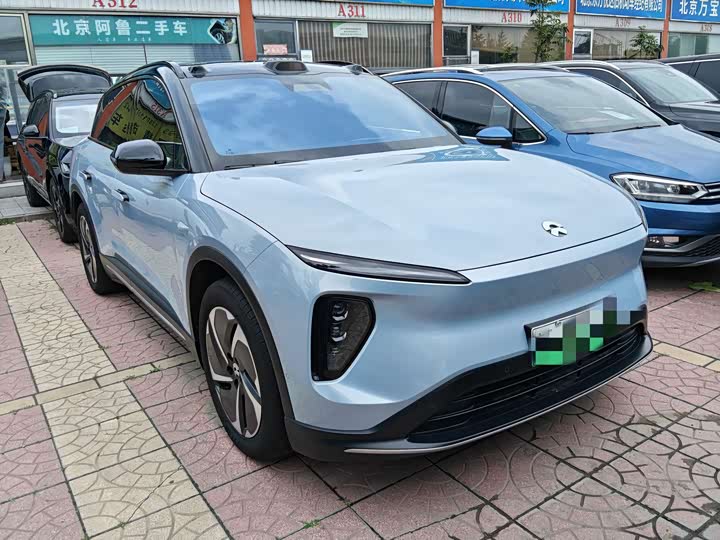 Фото 2 - Nio ES6