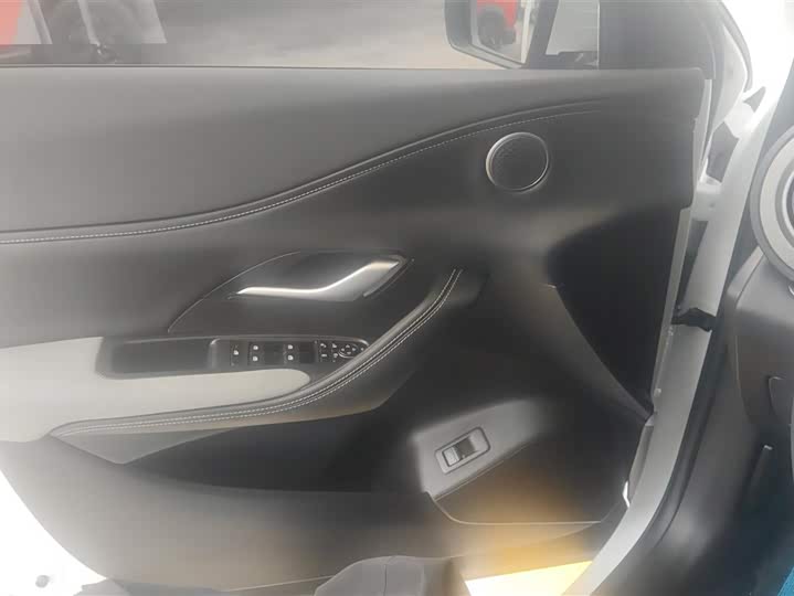 BYD Sea Lion 05 DM-i Hybrid 2025 2025款 DM-i 75KM尊贵型