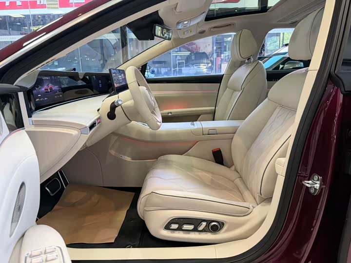 Stelato S9 2026 2026款 增程 Ultra 后驱 53kWh (192线激光雷达）