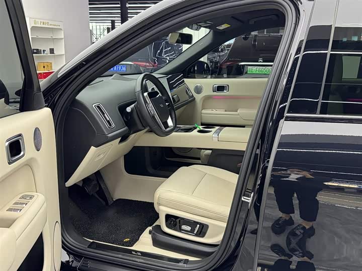 Фото 6 - LiXiang L9