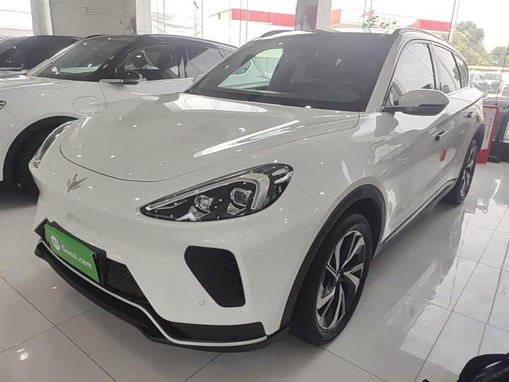 Фото 2 - BAIC Arcfox Alpha T
