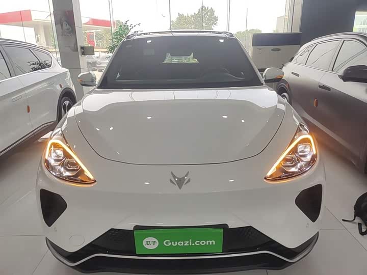 Фото 3 - BAIC Arcfox Alpha T