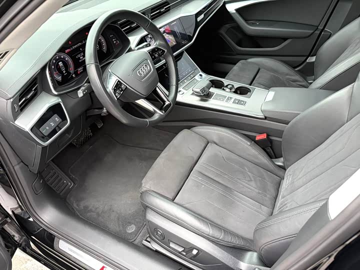 Audi A6 2023 2023款 Avant 45 TFSI 大探险家版