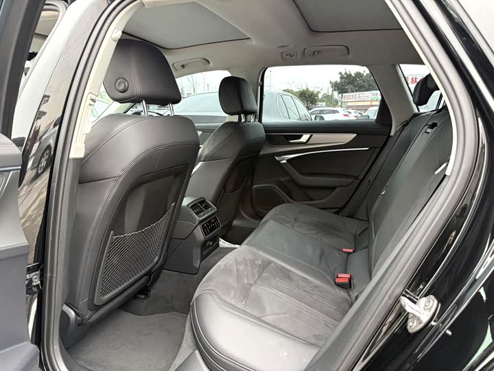 Audi A6 2023 2023款 Avant 45 TFSI 大探险家版