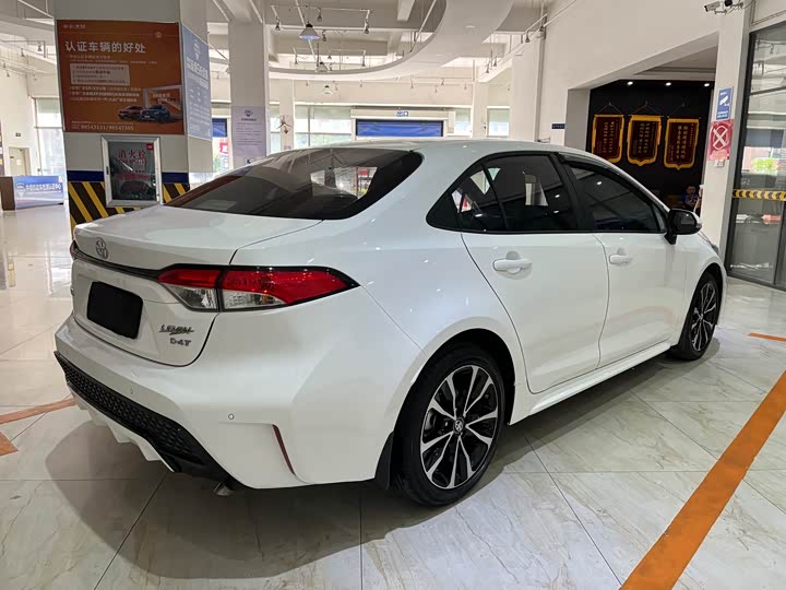 Фото 4 - Toyota Levin