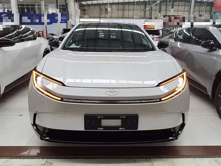 Toyota bZ5 2025 2025款 550 JOY