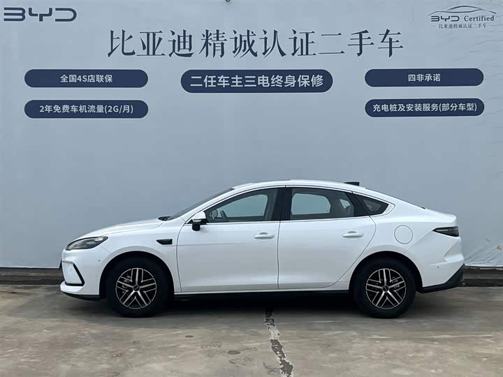 Фото 3 - BYD Seal 05 DM-i Hybrid