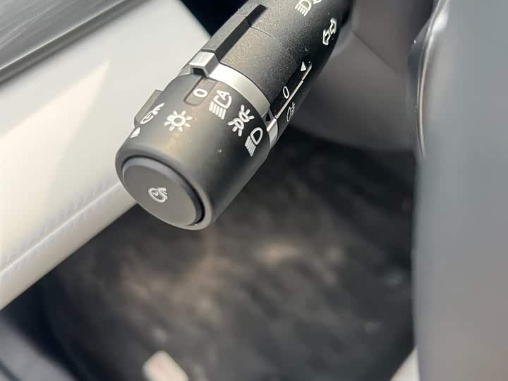 Фото 9 - BYD Seal 05 DM-i Hybrid