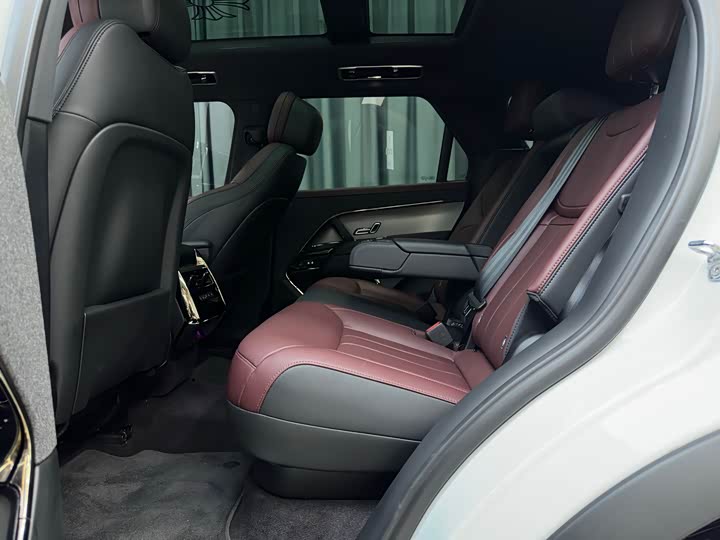 صورة 6 - Land Rover Range Rover Sport