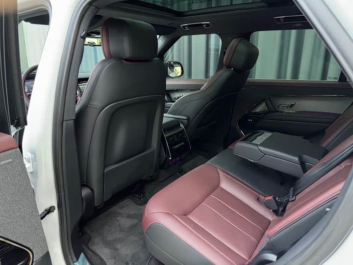 صورة 7 - Land Rover Range Rover Sport