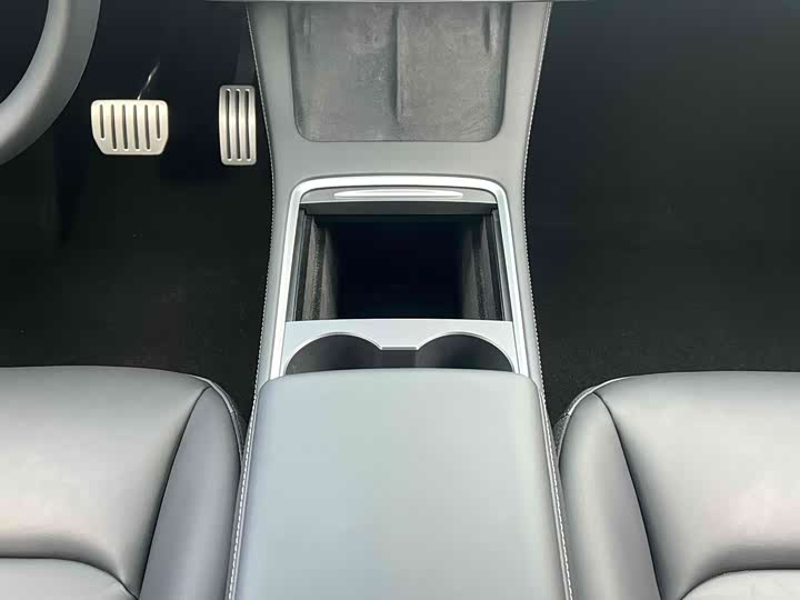 Фото 9 - Tesla Model Y
