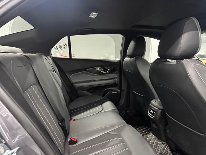 Фото 9 - GAC Trumpchi Empow R