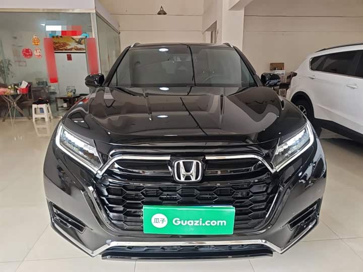 Фото 3 - Honda UR-V