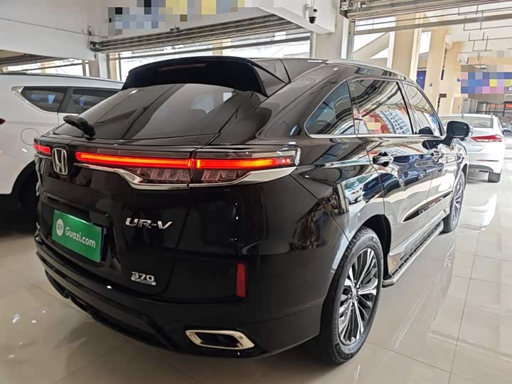 Фото 7 - Honda UR-V