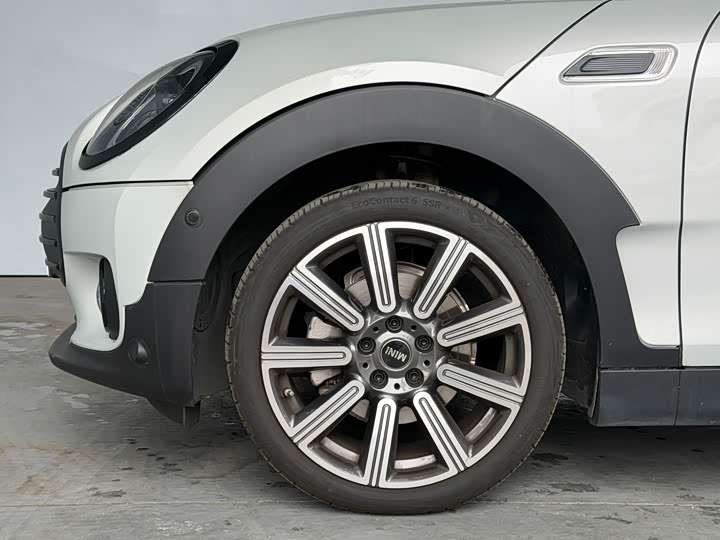 Photo 7 - Mini Clubman