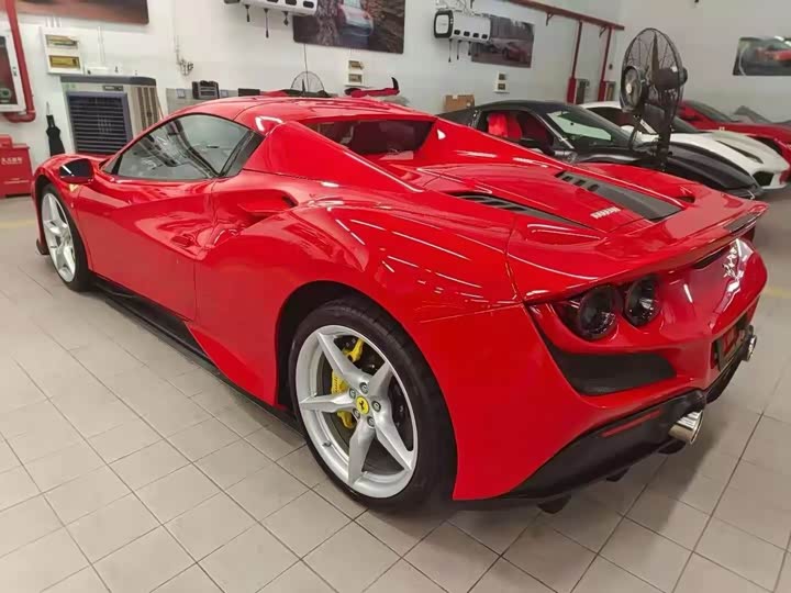 Ferrari F8 2020 2020款 Spider 3.9T V8