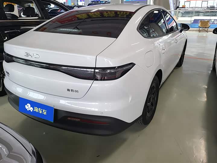 BYD Seal 05 DM-i Hybrid 2025 2025款 DM-i 智驾版 55KM豪华型