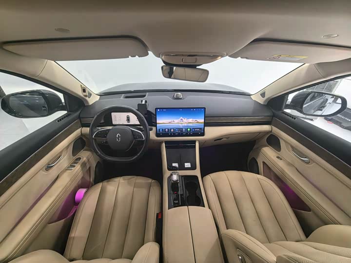 Aito M7 2022 2022款 1.5T 四驱豪华版