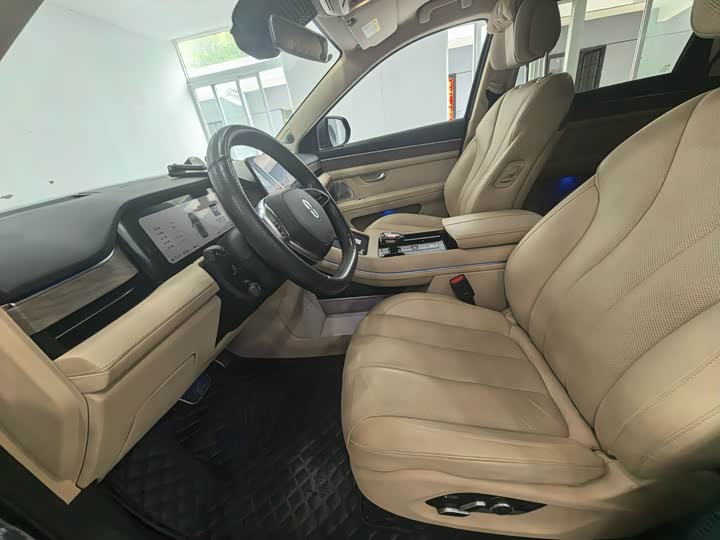 Aito M7 2022 2022款 1.5T 四驱豪华版