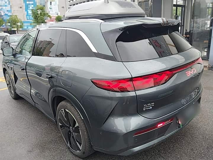 2025 BYD Tang L