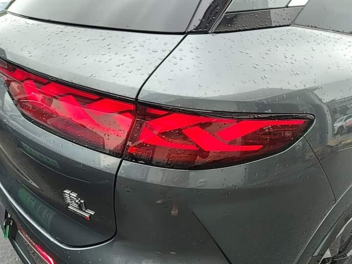 BYD Tang L 2025 2025款 DM 175KM无人机玩家版