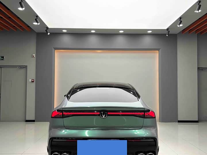 Фото 7 - Changan UNI-V