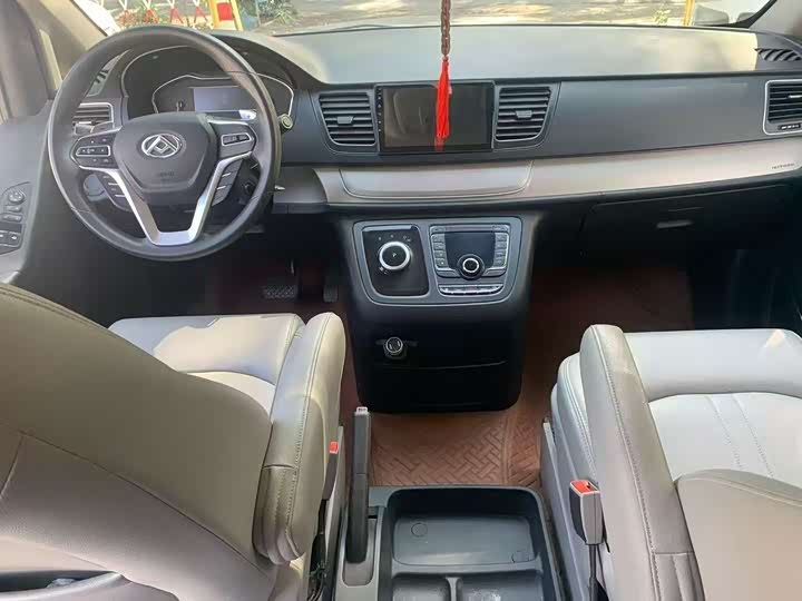 Maxus G10 2022 2022款 2.0T 自动精英版 汽油 7座
