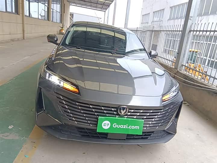Zdjęcie 3 - Changan Eado Plus