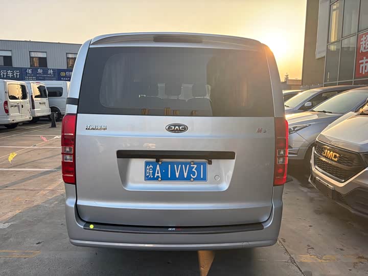 JAC Refine M3 2019 2019款 PLUS 创客版 1.8L 豪华型