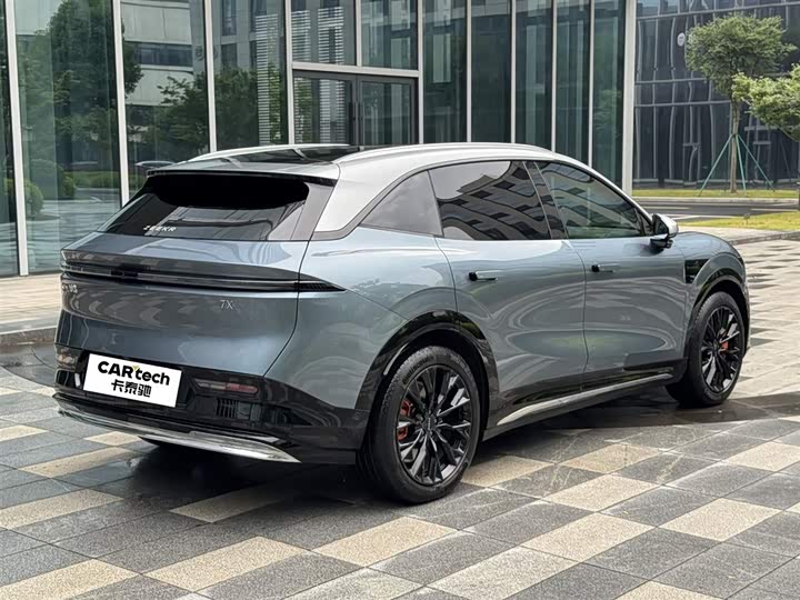 Zeekr 7X 2025 2025款 100kWh 长续航四驱智驾版