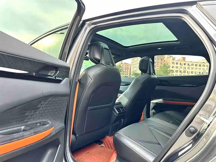 Zdjęcie 5 - Changan UNI-V
