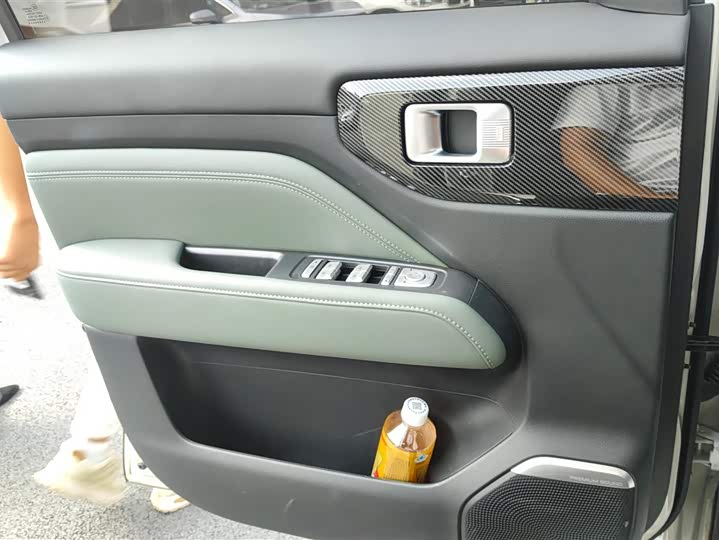 Baojun Yep Plus 2025 2025款 旗舰版 5座