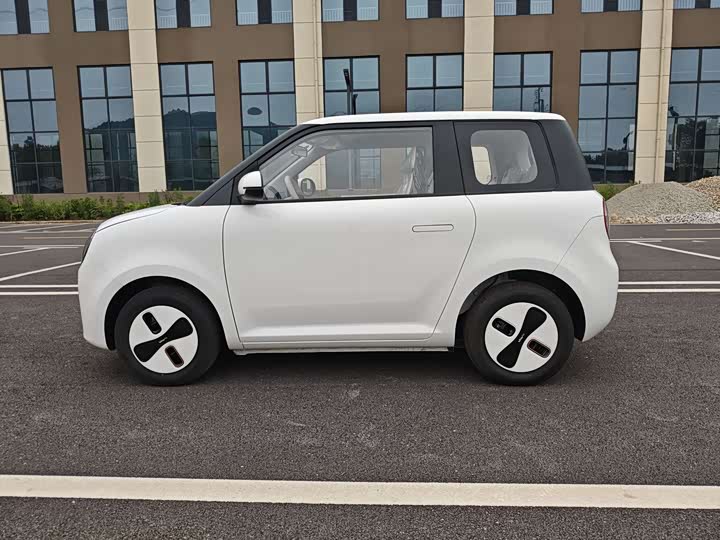 Changan Qiyuan (Nevo) Lumin 2026 2026款 宝藏版 205km 酷爱米 宁德