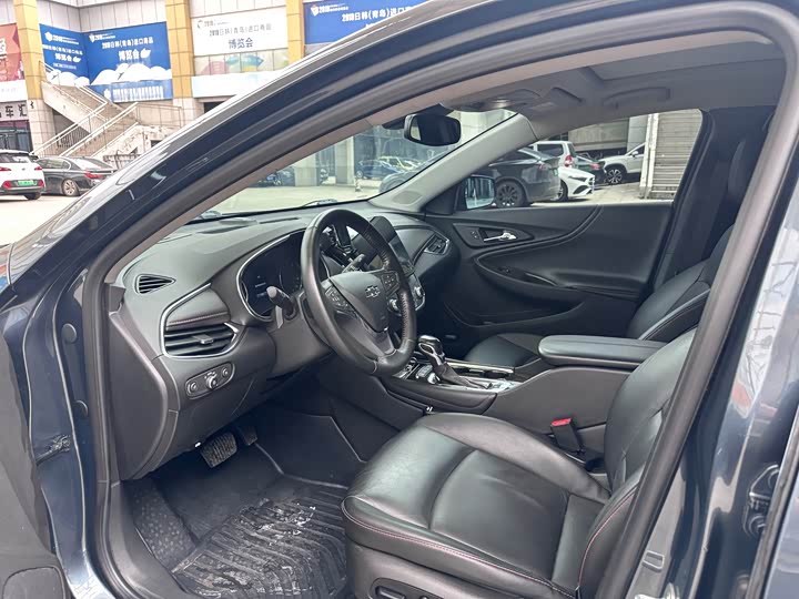 Фото 4 - Chevrolet Malibu XL