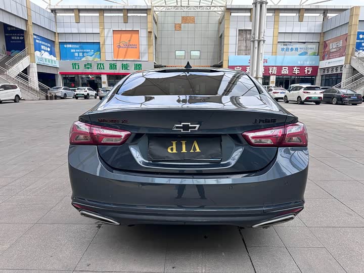 Фото 8 - Chevrolet Malibu XL