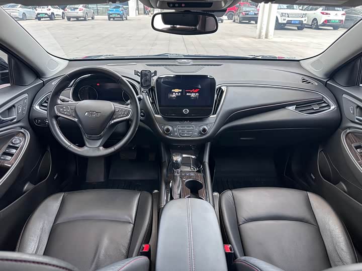 Фото 9 - Chevrolet Malibu XL