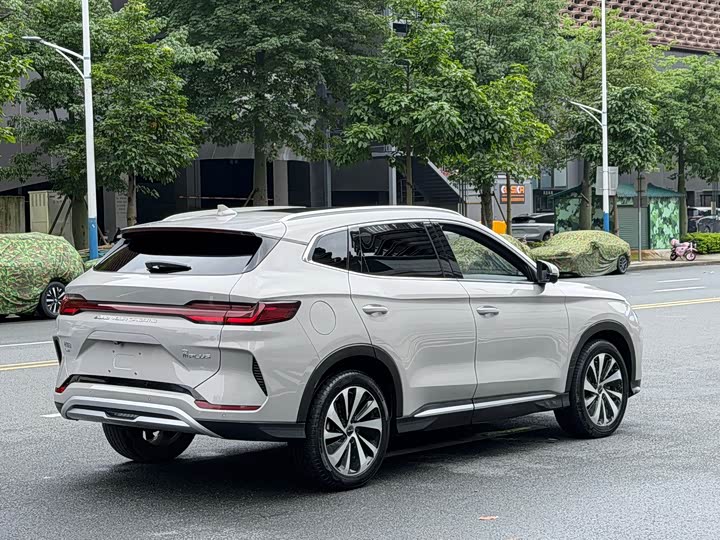 Фото 6 - BYD Song Plus Hybrid/EV