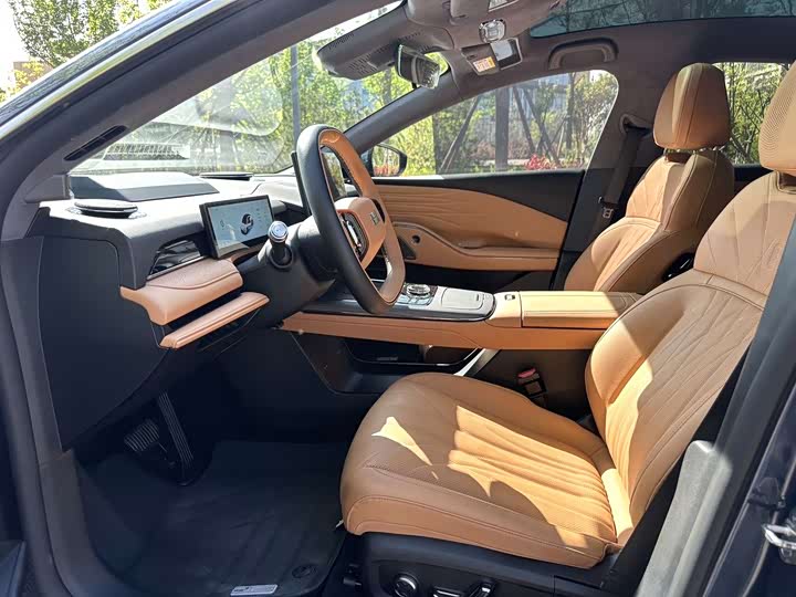 Фото 5 - Geely Galaxy Starshine 8 EM-i