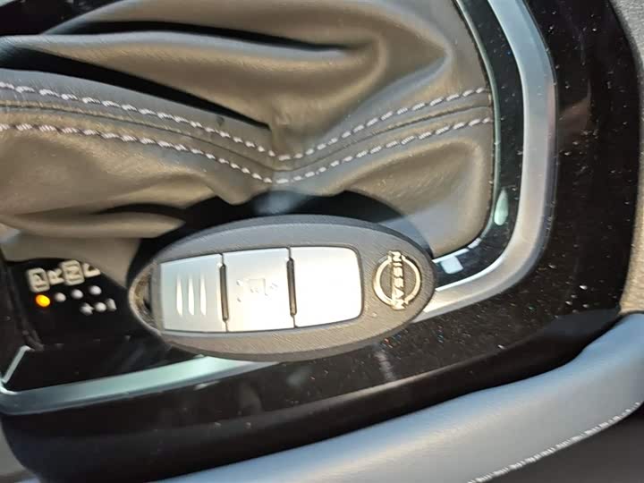 Nissan Qashqai 2025 2025款 荣誉 2.0L CVT XV+领先版