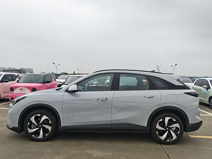 BAIC Arcfox Alpha T5 2026 2026款 增程 1215 元境智行版
