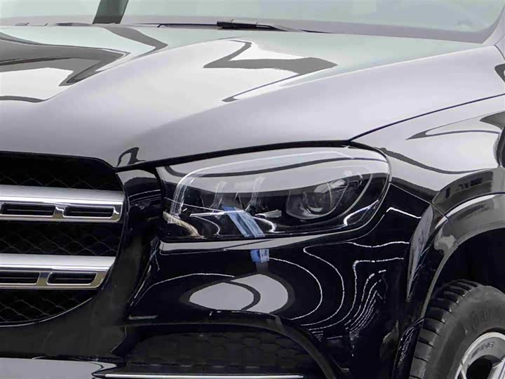 صورة 3 - Mercedes-Benz GLS-Class